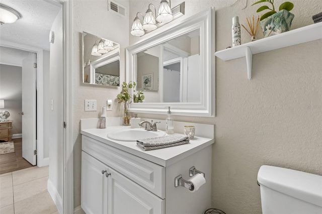 13765 JUNIPER BLOSSOM DRIVE 101, Tampa, FL 33618