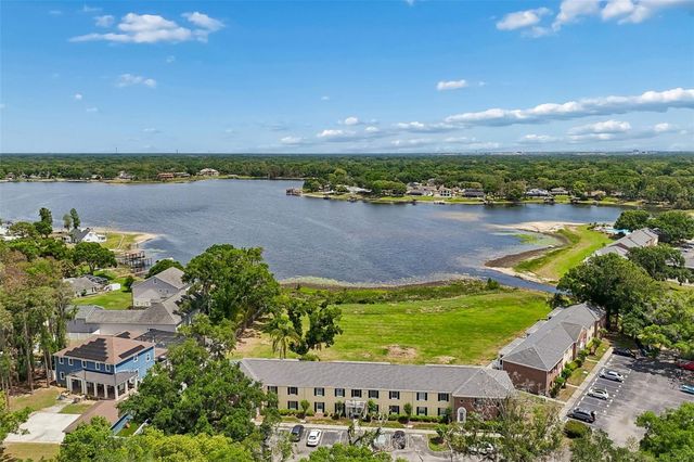 13765 JUNIPER BLOSSOM DRIVE 101, Tampa, FL 33618