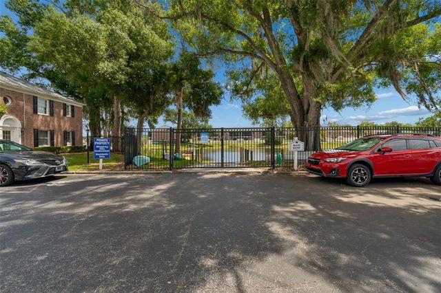 13765 JUNIPER BLOSSOM DRIVE 101, Tampa, FL 33618