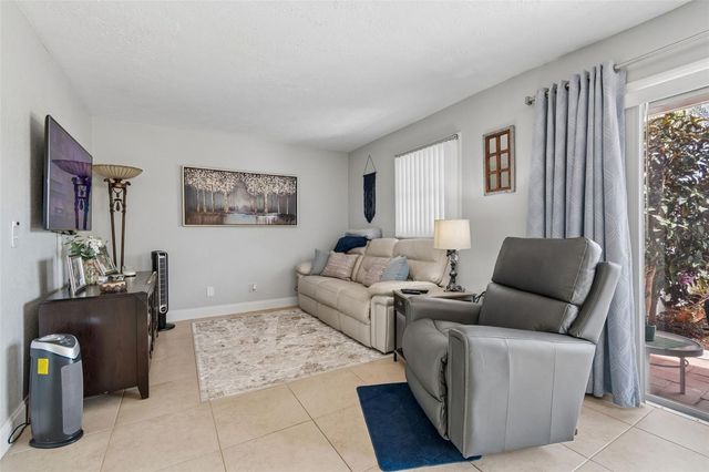 13765 JUNIPER BLOSSOM DRIVE 101, Tampa, FL 33618