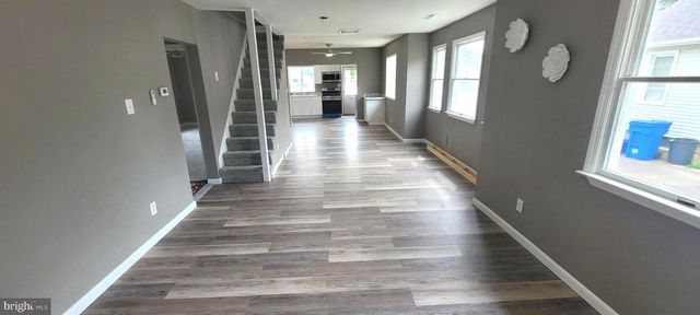 516 SUMMIT AVE, Westville, NJ 08093