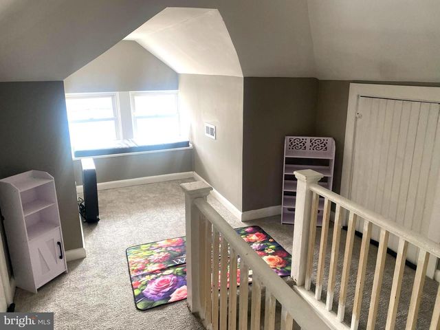 516 SUMMIT AVE, Westville, NJ 08093