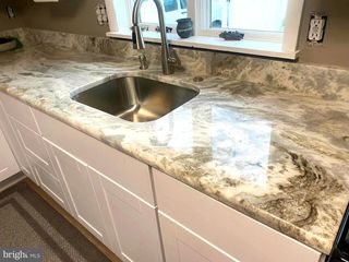 516 SUMMIT AVE, Westville, NJ 08093