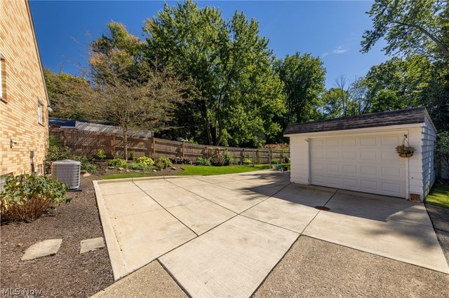 4632 Anderson Road, South Euclid, OH 44121
