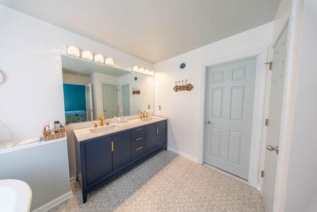 359 Kingston Lane, Mount Pleasant, SC 29464