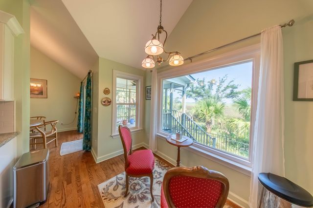 359 Kingston Lane, Mount Pleasant, SC 29464