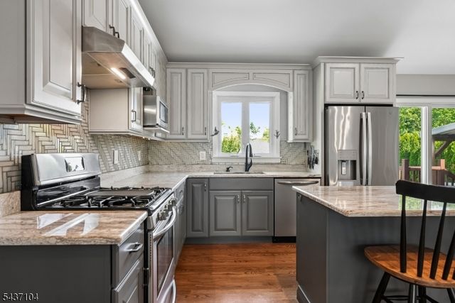 30 Manville Blvd, Bridgewater Twp., NJ 08807
