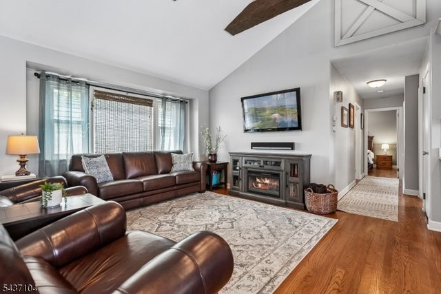 30 Manville Blvd, Bridgewater Twp., NJ 08807