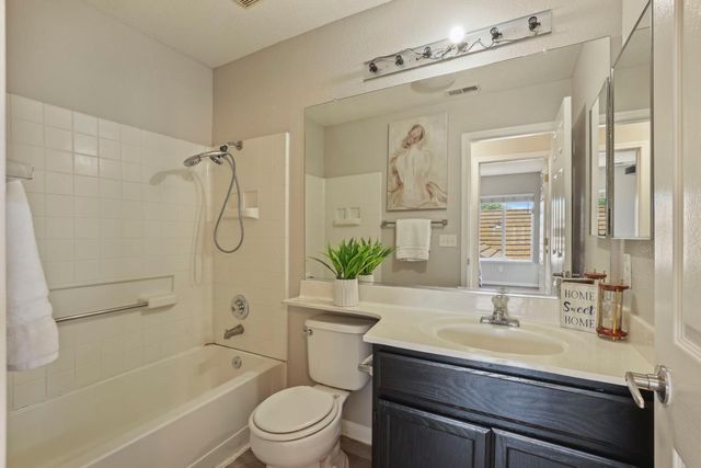 3872 Marnie Ct, Stockton, CA 95206