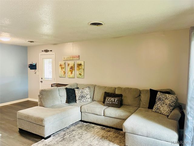 365 W Rutgers Loop, Montgomery, AL 36109