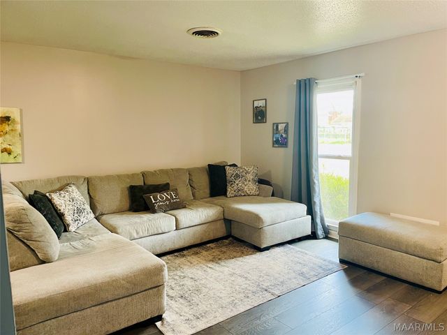 365 W Rutgers Loop, Montgomery, AL 36109