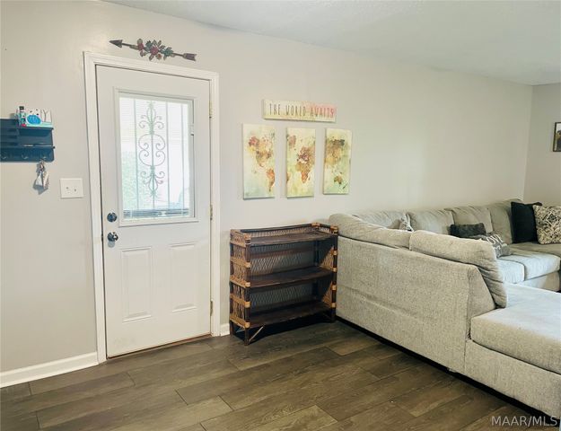 365 W Rutgers Loop, Montgomery, AL 36109