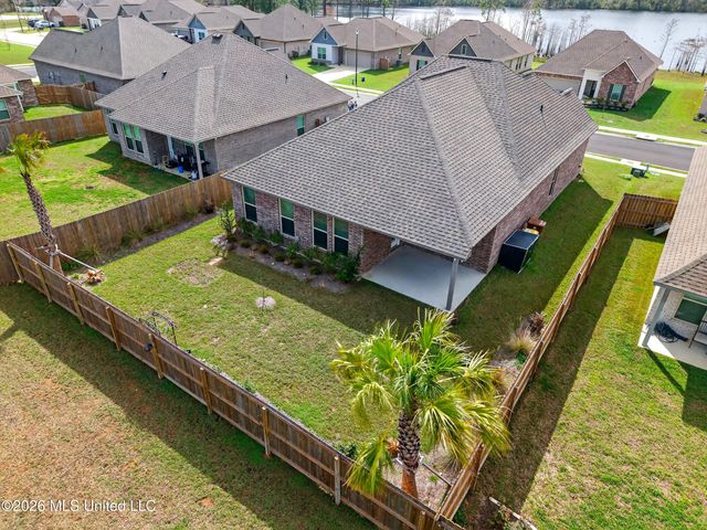 11402 Crystal Lake Drive, Gulfport, MS 39503