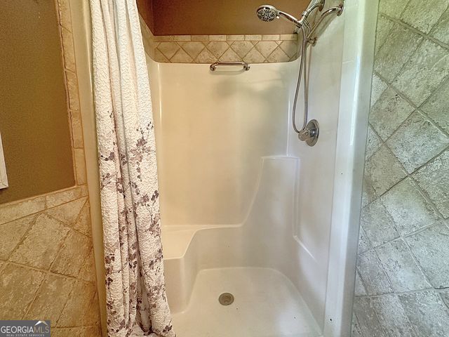 112 Greenbriar Trail, Lagrange, GA 30241