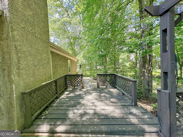 112 Greenbriar Trail, Lagrange, GA 30241