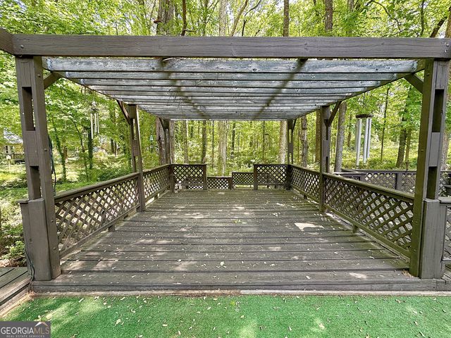 112 Greenbriar Trail, Lagrange, GA 30241