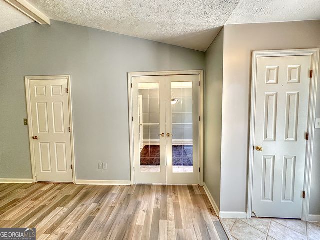 112 Greenbriar Trail, Lagrange, GA 30241