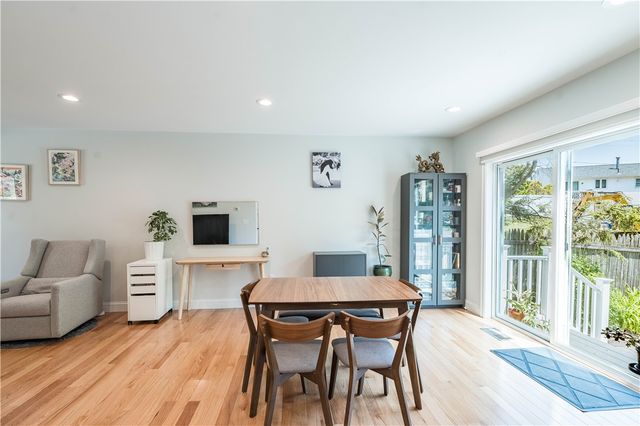 100 East View Avenue, Cranston, RI 02920