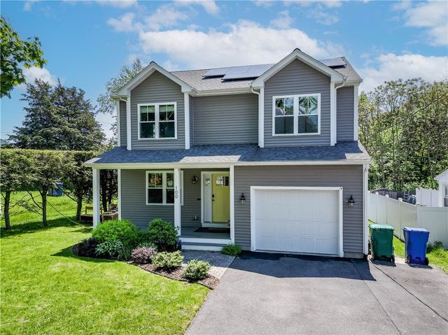100 East View Avenue, Cranston, RI 02920