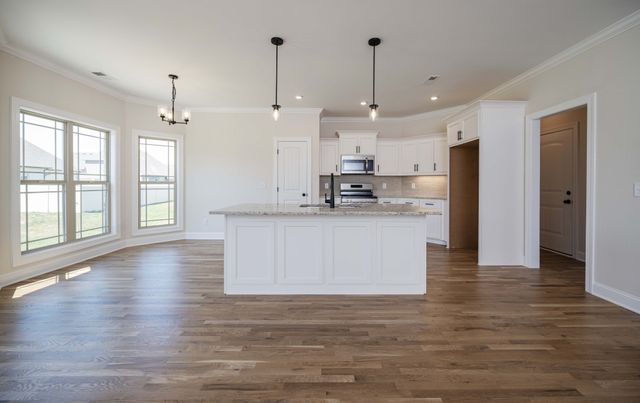 5414 Walnut Farms Blvd, Christiana, TN 37037