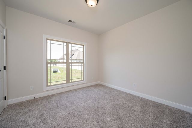 5414 Walnut Farms Blvd, Christiana, TN 37037