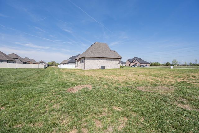 5414 Walnut Farms Blvd, Christiana, TN 37037