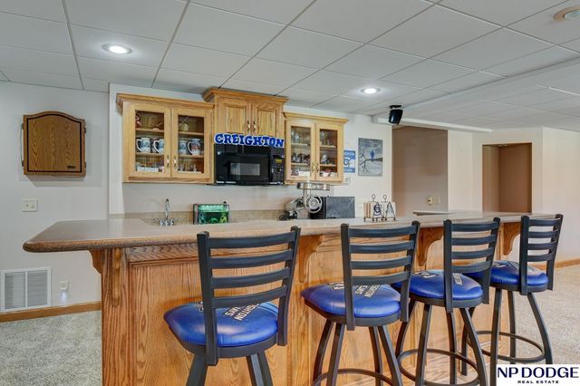 7657 Saddle Drive, Papillion, NE 68046
