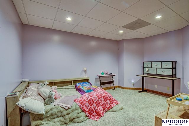 7657 Saddle Drive, Papillion, NE 68046