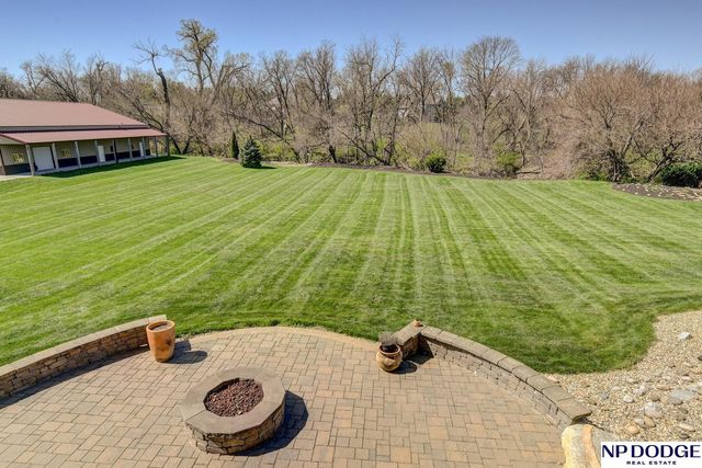 7657 Saddle Drive, Papillion, NE 68046