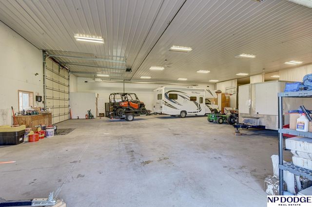 7657 Saddle Drive, Papillion, NE 68046