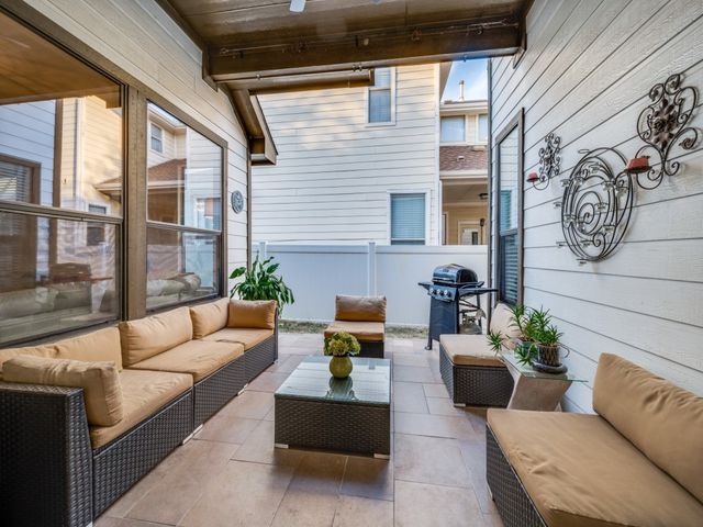 1637 Spanish Moss Way, Savannah, TX 76227