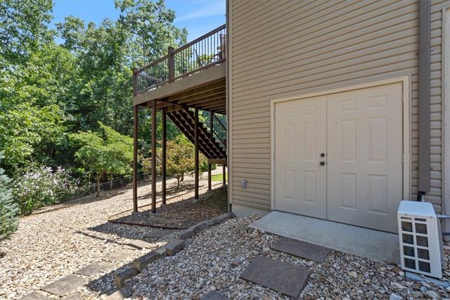 4 Brougham Lane, Bella Vista, AR 72714