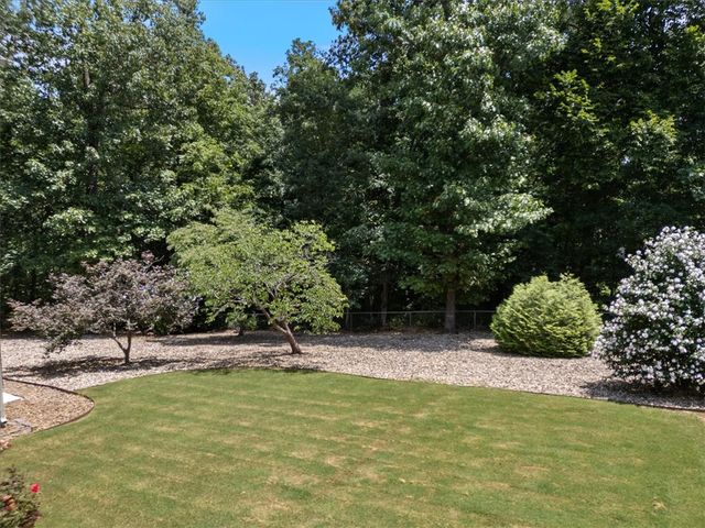 4 Brougham Lane, Bella Vista, AR 72714