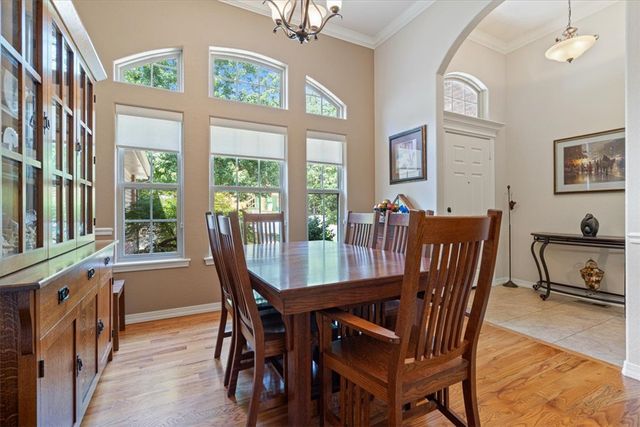4 Brougham Lane, Bella Vista, AR 72714