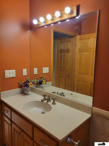 305 S Blaine Street, Valparaiso, NE 68065