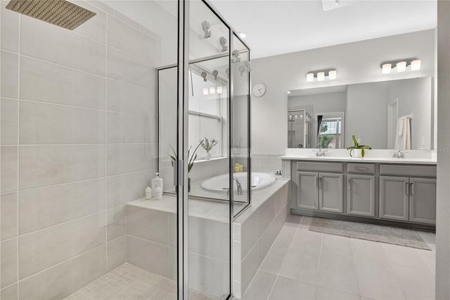 2915 CREST WAVE DRIVE, Clermont, FL 34711