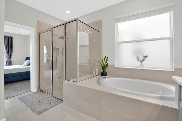 2915 CREST WAVE DRIVE, Clermont, FL 34711