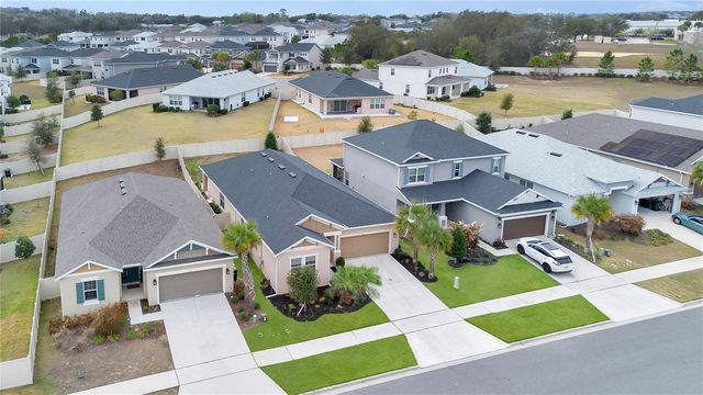 2915 CREST WAVE DRIVE, Clermont, FL 34711