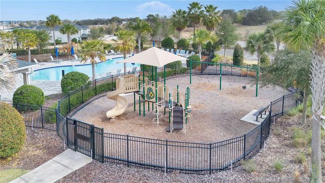 2915 CREST WAVE DRIVE, Clermont, FL 34711