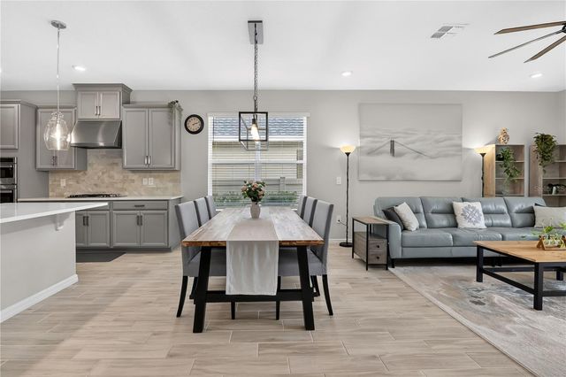 2915 CREST WAVE DRIVE, Clermont, FL 34711