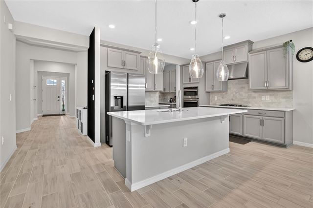 2915 CREST WAVE DRIVE, Clermont, FL 34711