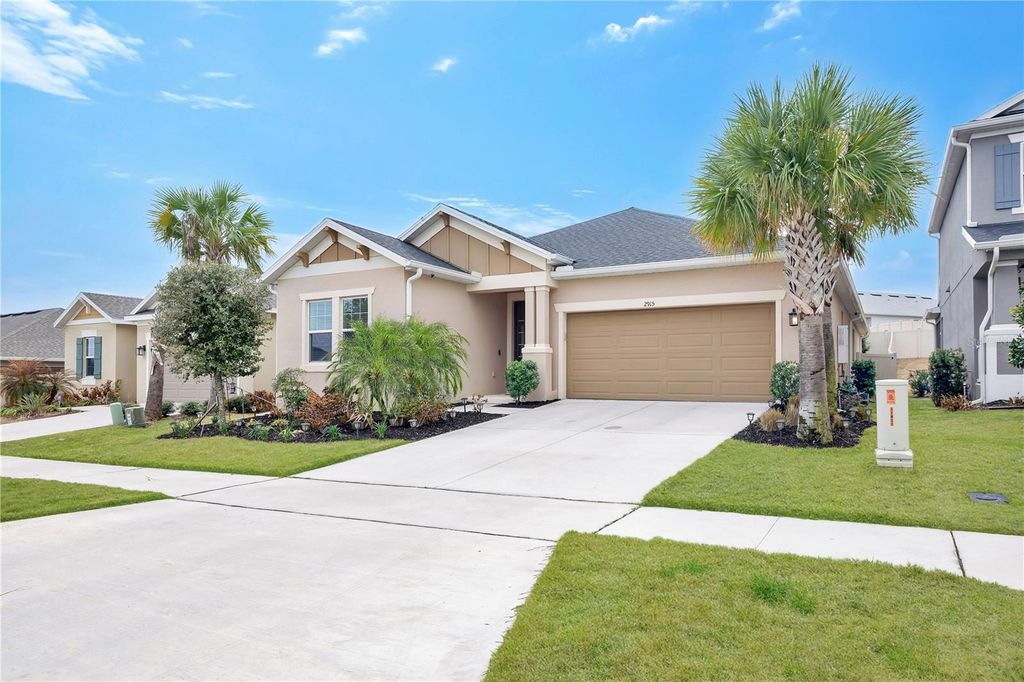 2915 CREST WAVE DRIVE, Clermont, FL 34711