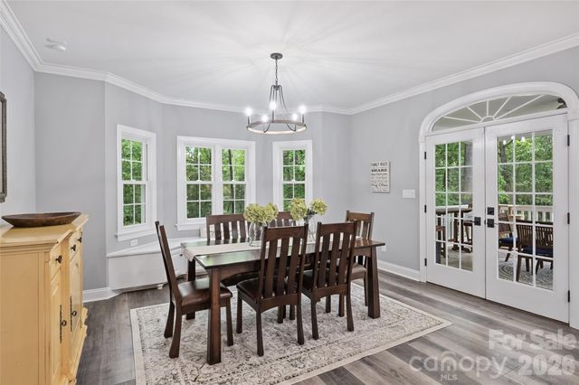 9470 Hutchinson Lane, Charlotte, NC 28216