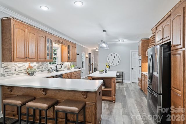 9470 Hutchinson Lane, Charlotte, NC 28216