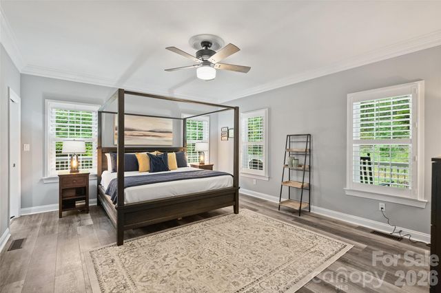 9470 Hutchinson Lane, Charlotte, NC 28216
