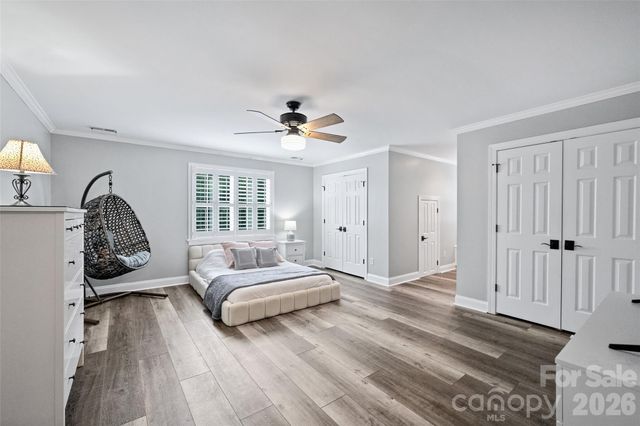 9470 Hutchinson Lane, Charlotte, NC 28216