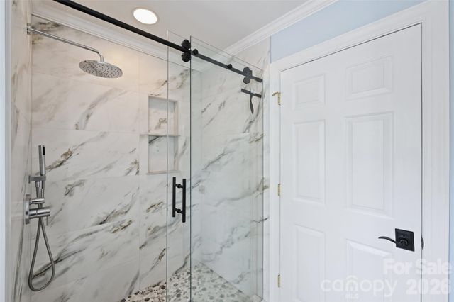 9470 Hutchinson Lane, Charlotte, NC 28216