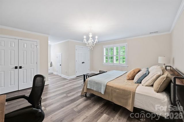 9470 Hutchinson Lane, Charlotte, NC 28216