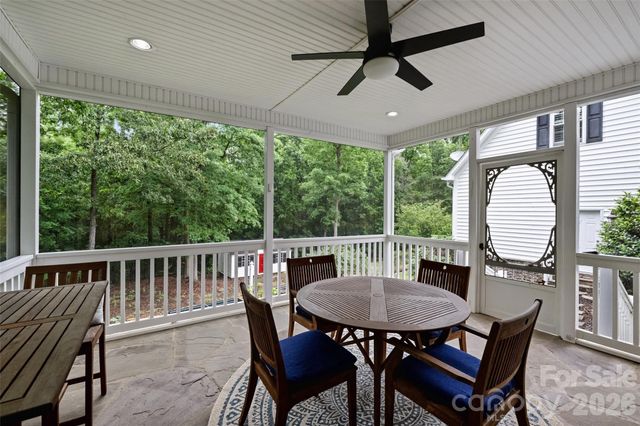 9470 Hutchinson Lane, Charlotte, NC 28216
