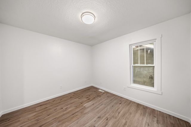 3314 S Union Street, Des Moines, IA 50315